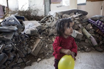 Nearly 400,000 children in Gaza are suffering from psychosocial distress as a result of the 50-day armed conflict in 2014. Photo: UNICEF/Alessio Romenzi
