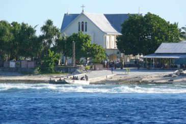 Tokelau's low-lying Nukunonu Atoll, is vulnerable to the impacts of climate change. UN Photo/Ariane Rummery (file photo)