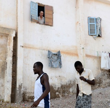 There is only limited interaction between Moroccans and migrants