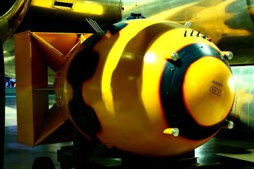**Photograph of the Fat Man atomic bomb replica found in the Wright-Patterson Air Force Museum tour. | Author: QuartzMMN | Wikimedia Commons