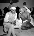 564px-Gandhi_and_Nehru_1942