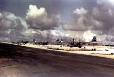******Aircraft of the 509th Composite Group that took part in the Hiroshima bombing. Left to right: Big Stink, The Great Artiste, Enola Gay | Photo taken by Harold Agnew on Tinian Island in 1945 | Source: private collection of Harold Agnew | Wikimedia Commons