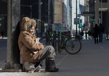 A+homeless+woman+in+Chicago—the+number+of+unsheltered+people+with+chronic+patterns+of+homelessness+increased+in+the+past+year+for+the+first+time+since+2011