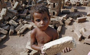 10-08-2013childlabourer