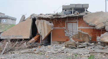 56c03c4cc36188715f8b45fe