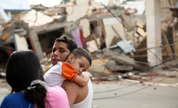 660x400_carousel_Ecuador-Earthquake_AP