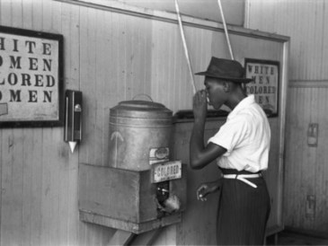 Drinking-fountain-for-Colored-and-White