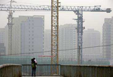 2011-10-24T000000Z_1297023632_GM1E7AO1BBJ01_RTRMADP_3_POPULATION-CHINA