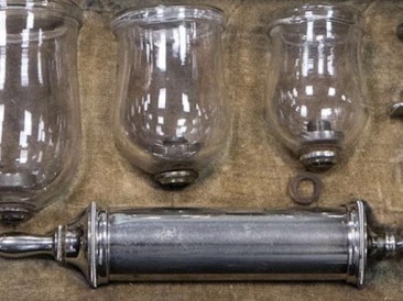 Cupping-set-from-the-mid-to-late-1800s