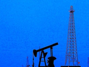 Crude-oil-between-a-curse-and-a-blessing