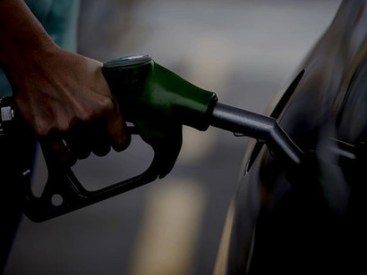 During-the-fuel-strike-35-percent-of-the-countrys-filling-stations-were-either-completely-out-of