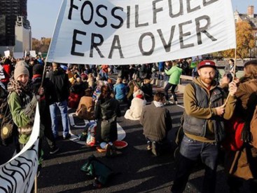 Demonstrations-for-the-global-climate-emergency-in-London