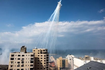 202310mena_palestine_white_phosphorous_artillery_gaza.jpg